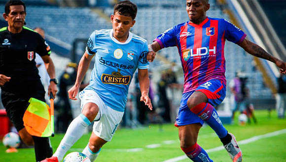 futbolista peruano  jugar en el extranjero